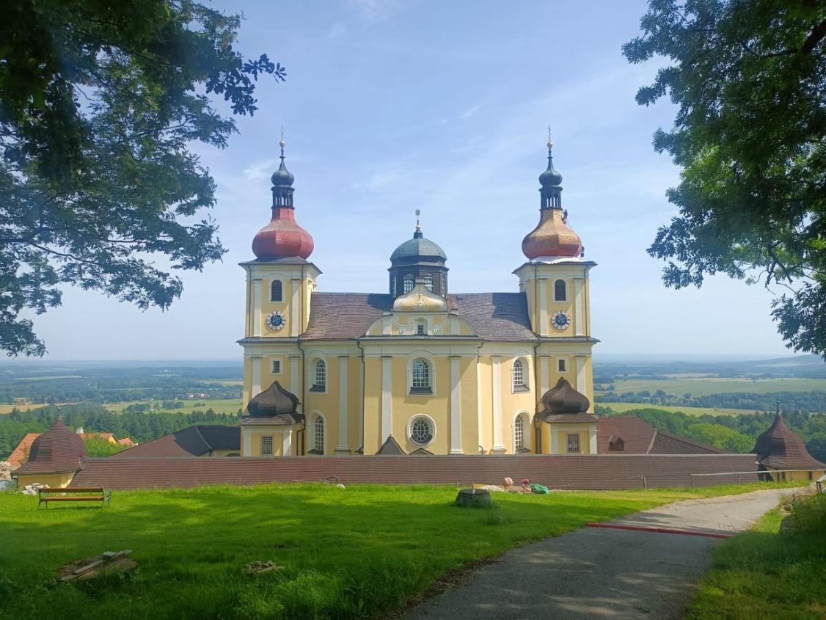 Kopretina Cerne Udoli Exterior foto